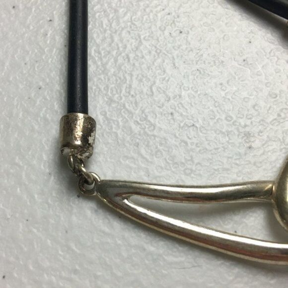 Vintage 1990s Y2K Silver Tone Drop Loop Choker Necklace Rubber Cord - Picture 7 of 14